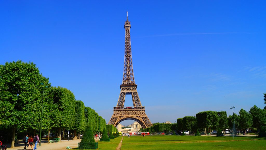 light architecture sky eiffel tower paris monument 827084 pxhere.com